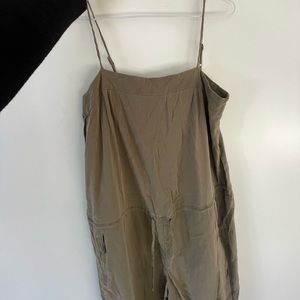 Kit & Ace Machine Washable Olive Colour Silk Jumpsuit Size XS